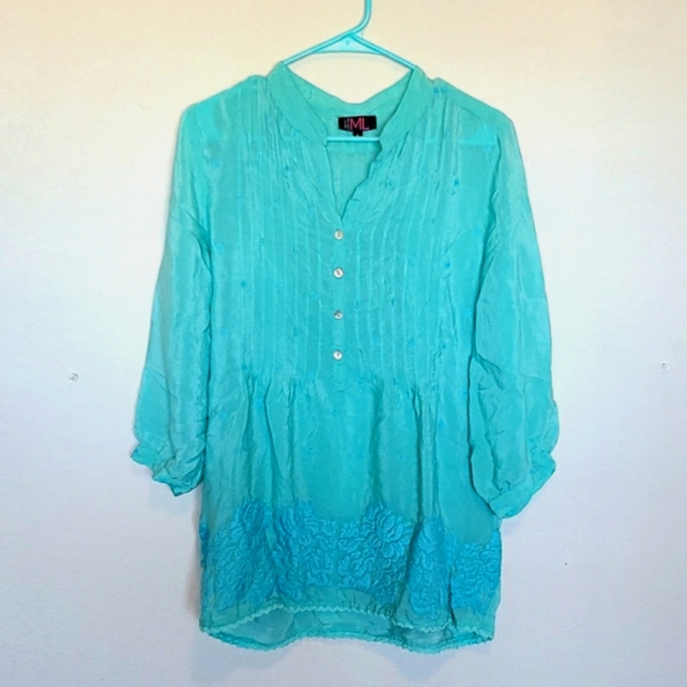 Micky London Beach Tunic Sheer Baby Blue W/ Blue Embroidered Flowers Size Large